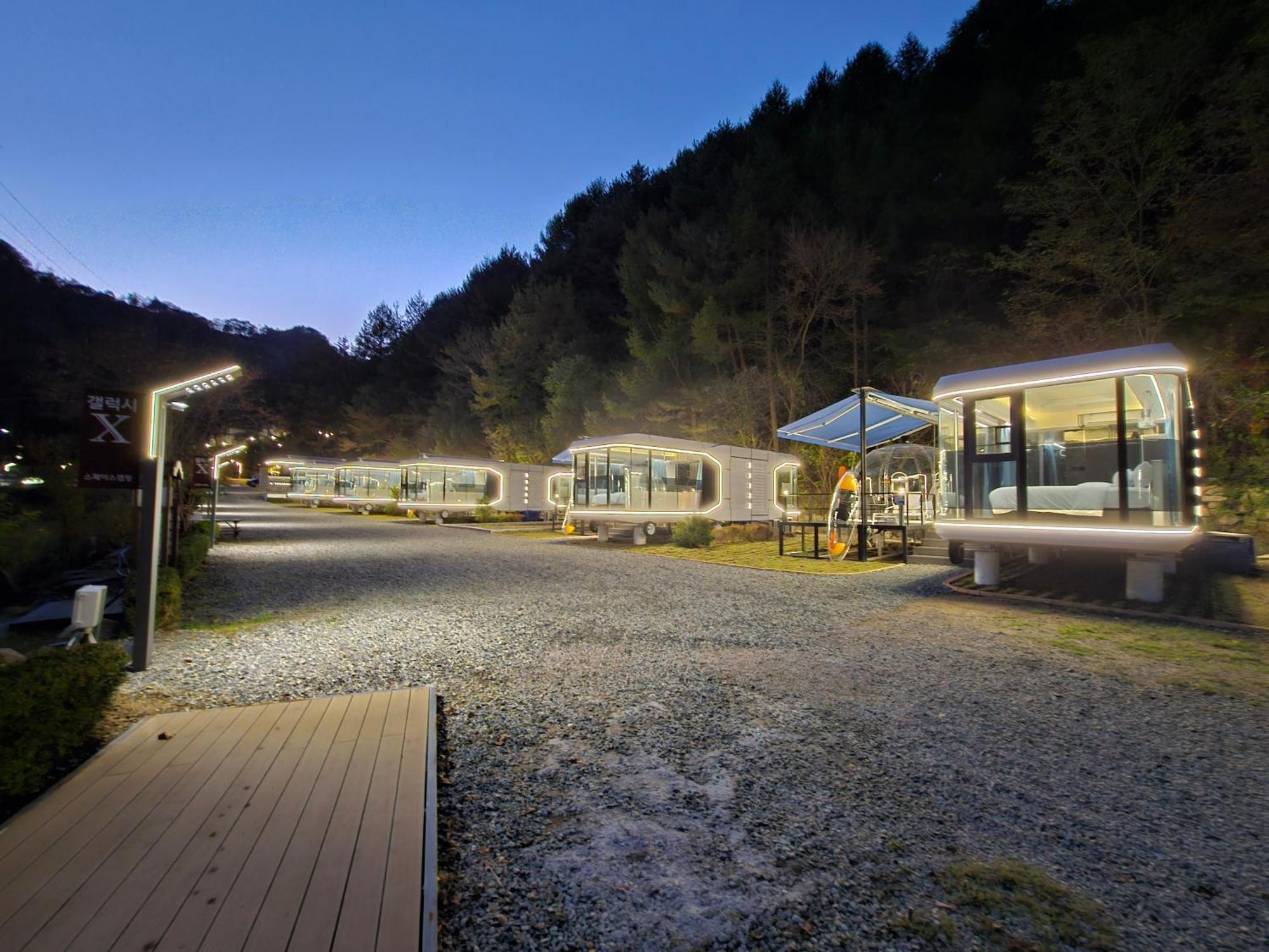 Galaxy X Hotel Type Caravan Glamping & Pension Pyeongchang Eksteriør bilde