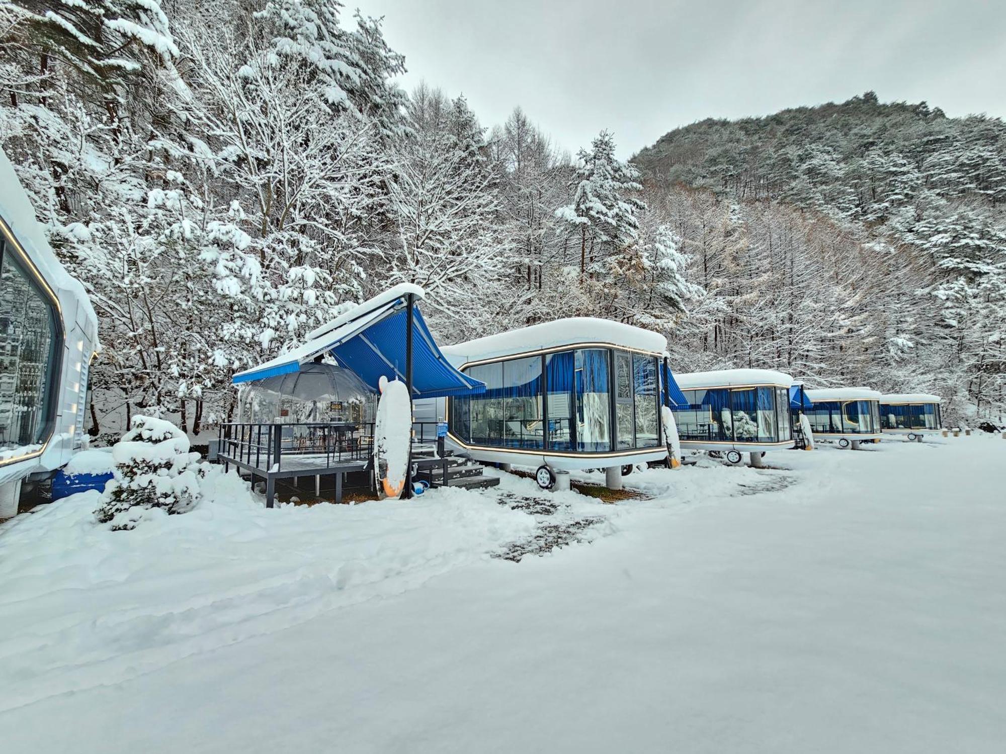 Galaxy X Hotel Type Caravan Glamping & Pension Pyeongchang Eksteriør bilde